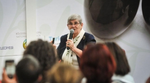 Canan Karatay: Zeytinyağı anne sütüne eşit